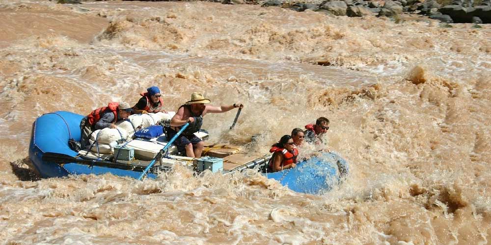 GC_Rafting.jpg Grand Canyon river guide and guests rafting along the whitewater rapids of the Colorado River.