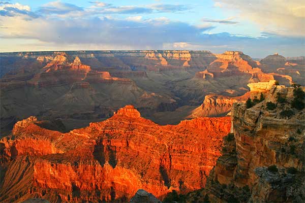 Vibrantly autumn sunset at Grand Canyon