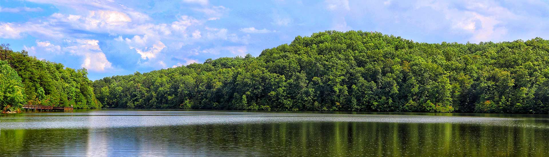 Panorama of beautiful landscape and still water lake at Table Rock Lake State Park. 