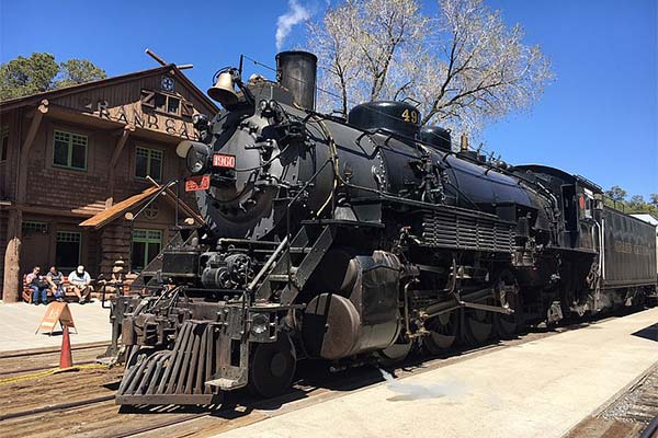 Grand Canyon Railway Steam Engine locomotive at train depot, 2018 Earth Day, Grand Canyon National Park. (MIke Quinn/NPS)